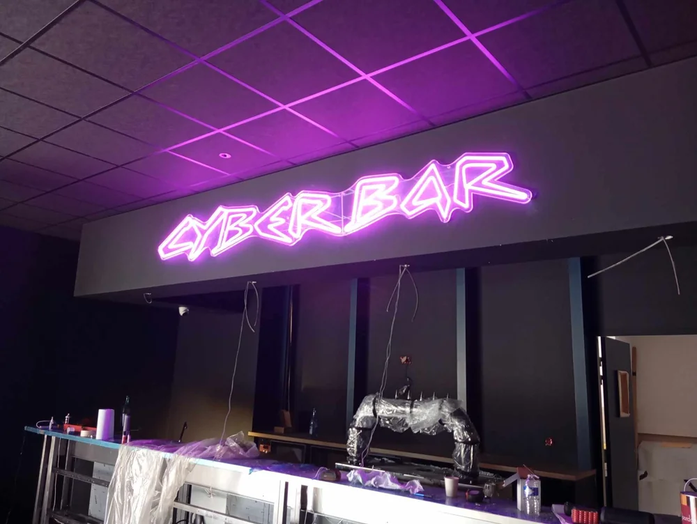 N&eacute;ons LED sur-mesure &agrave; Perpignan par PubliCr&eacute;a